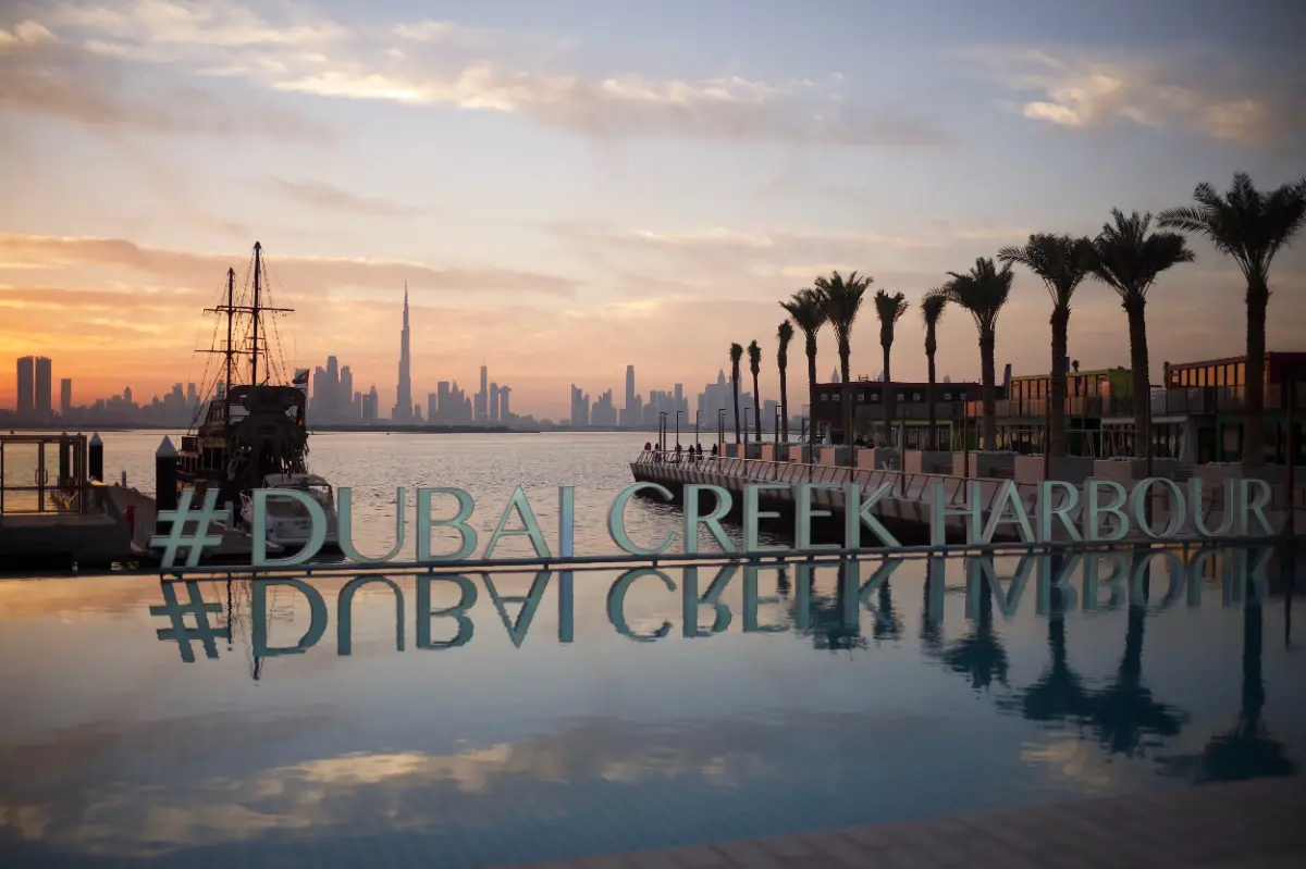 Dubai Creek; Il Luogo di Nascita della Storia e il Cuore Pulsante di una Città Moderna