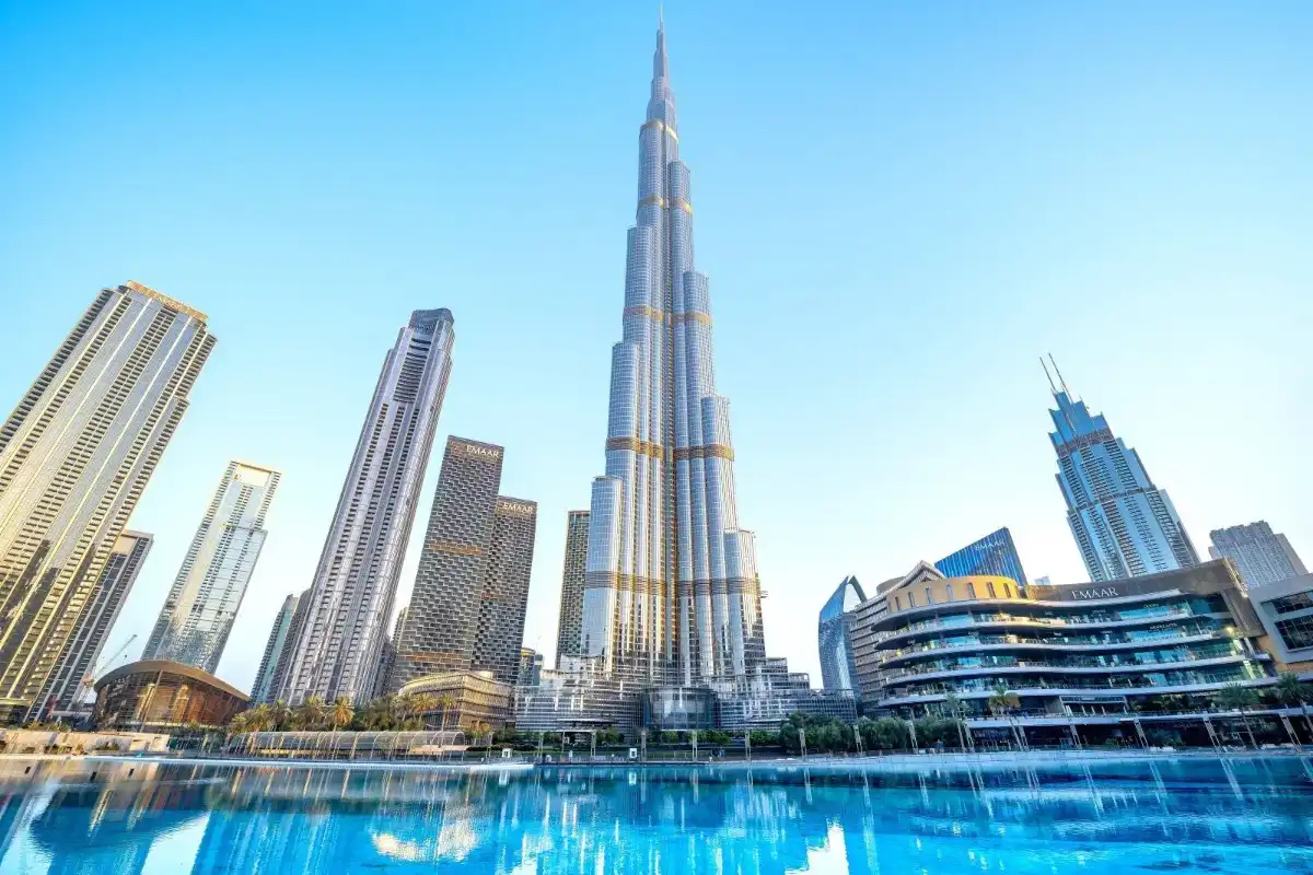 Burj Khalifa; Il grattacielo più alto del mondo e simbolo dell'architettura moderna