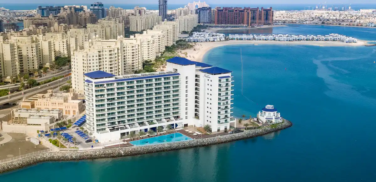 Storia di Azure Beach Dubai