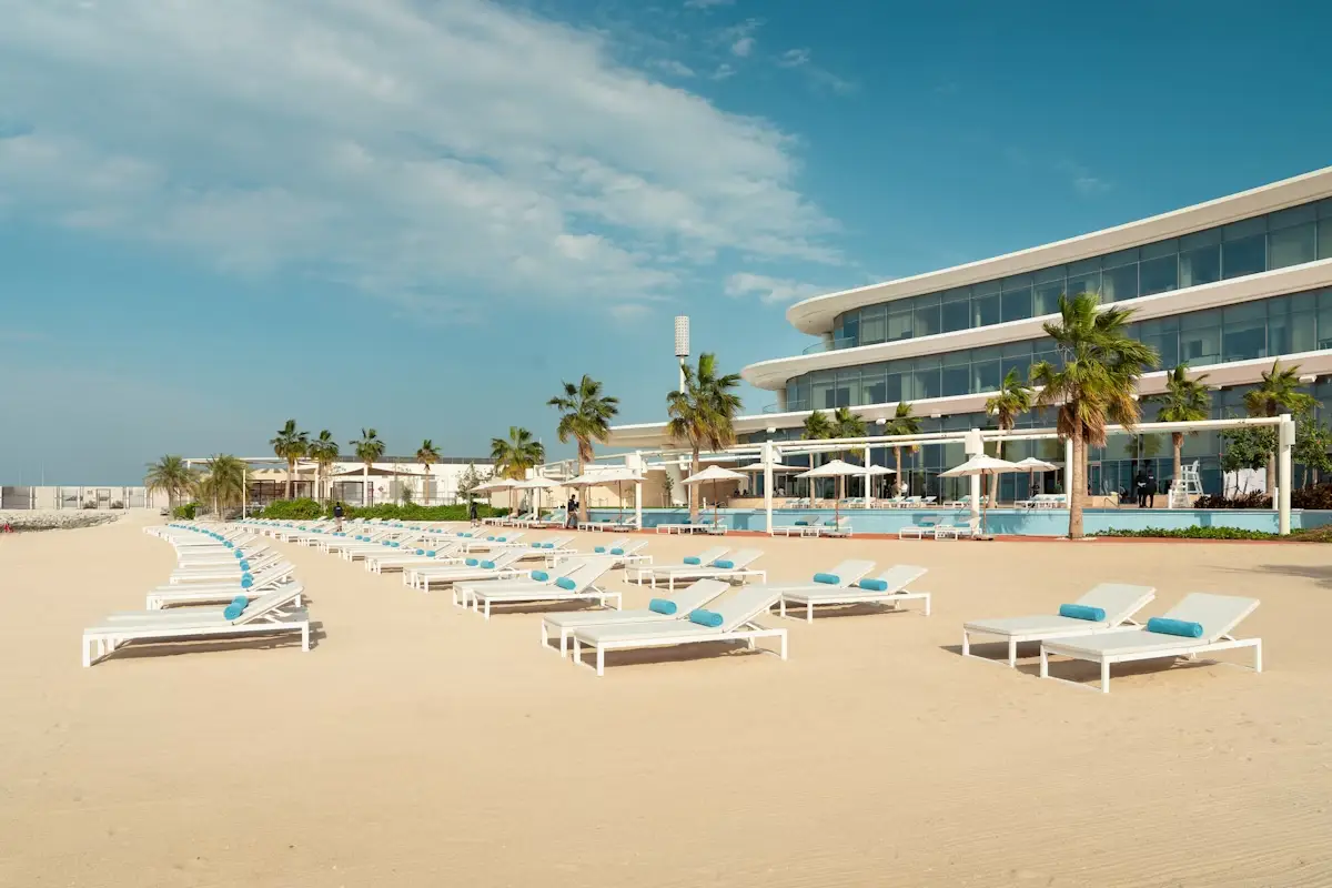 Indirizzo e posizione di Azure Beach