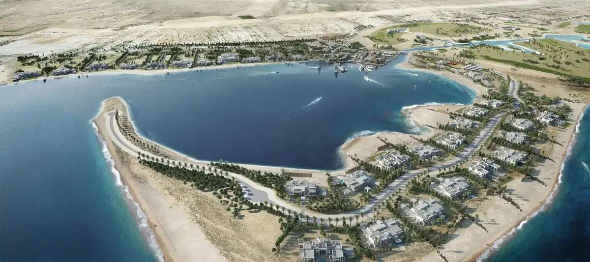 Ang Yas Marina Circuit ay host ng mga internasyonal na karera ng Formula One sa Abu Dhabi.