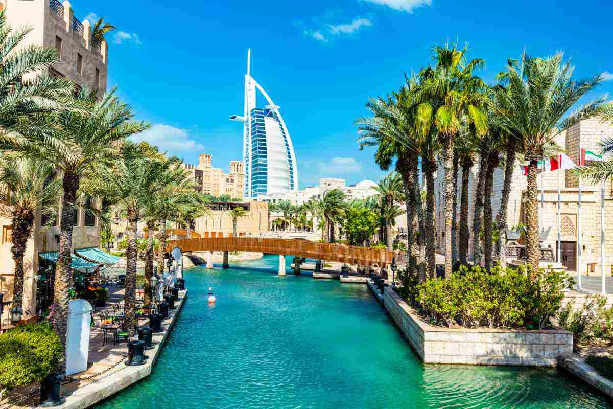Access and location of Madinat Jumeirah