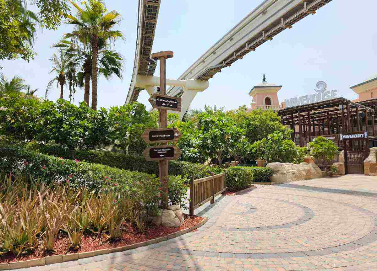 Monorotaia dell'Hotel Atlantis